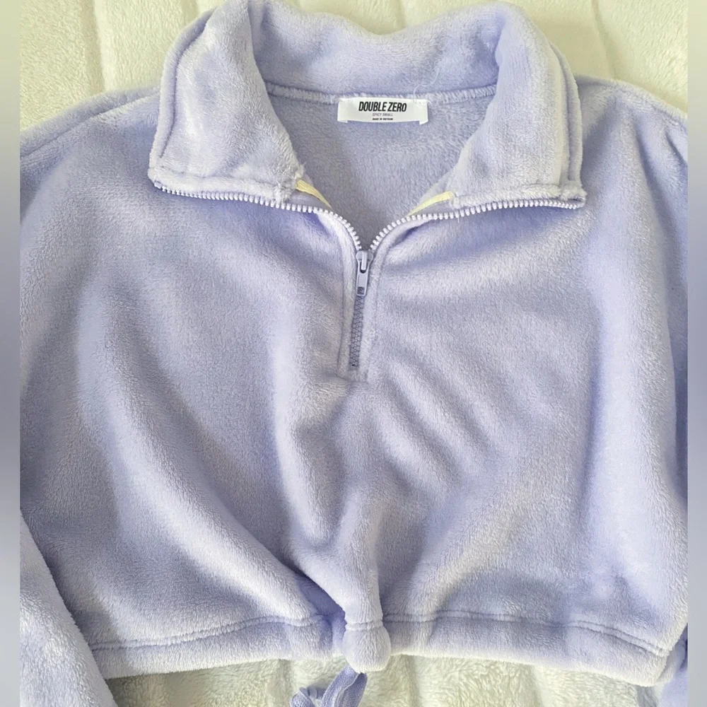Crop Pull Over | FN - Picture 2 of 2